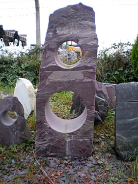 Slate Holloliths Photo